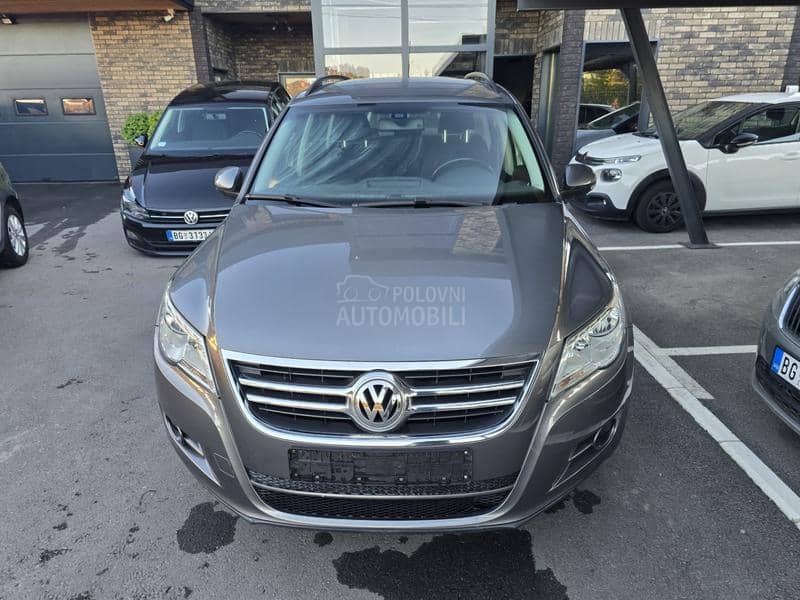 Volkswagen Tiguan SPORT/STYLE Volkswagen Tiguan SPORT/STYLE