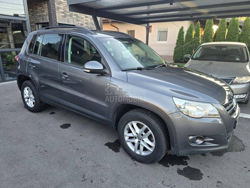 Volkswagen Tiguan SPORT/STYLE Volkswagen Tiguan SPORT/STYLE