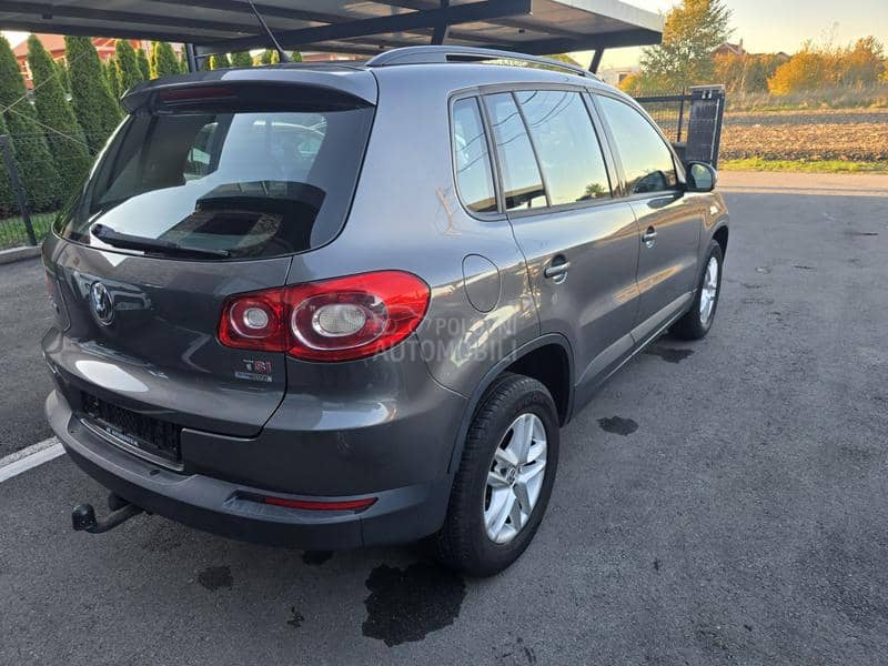 Volkswagen Tiguan SPORT/STYLE Volkswagen Tiguan SPORT/STYLE