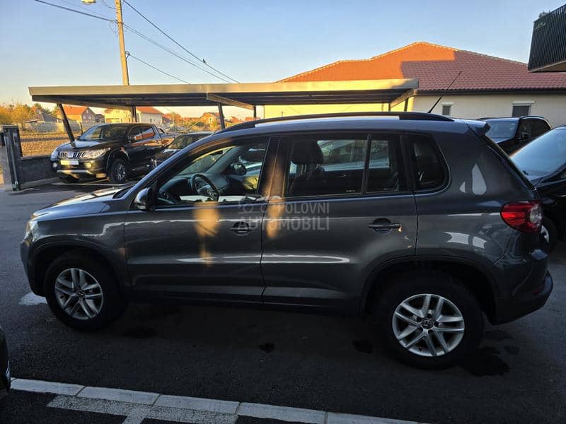 Volkswagen Tiguan SPORT/STYLE Volkswagen Tiguan SPORT/STYLE