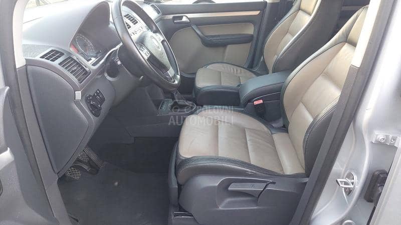 Volkswagen Touran 1.9 Tdi Novo