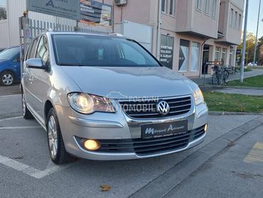 Volkswagen Touran 1.9 Tdi Novo