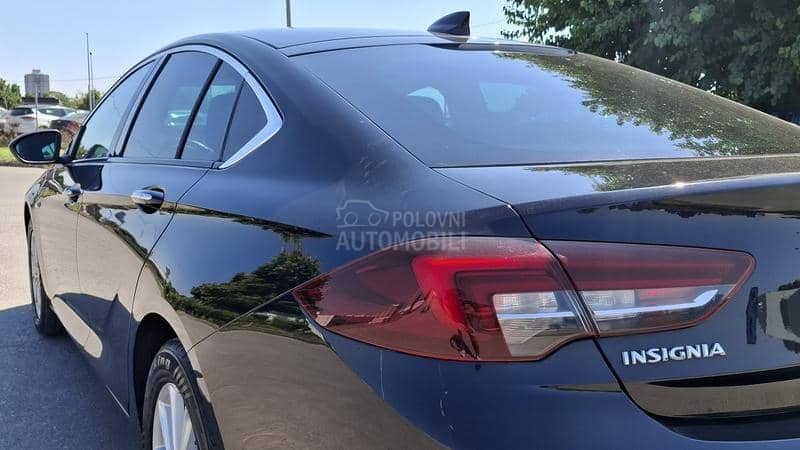 Opel Insignia P R E M I U M