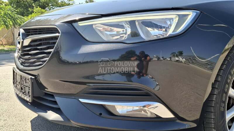 Opel Insignia P R E M I U M