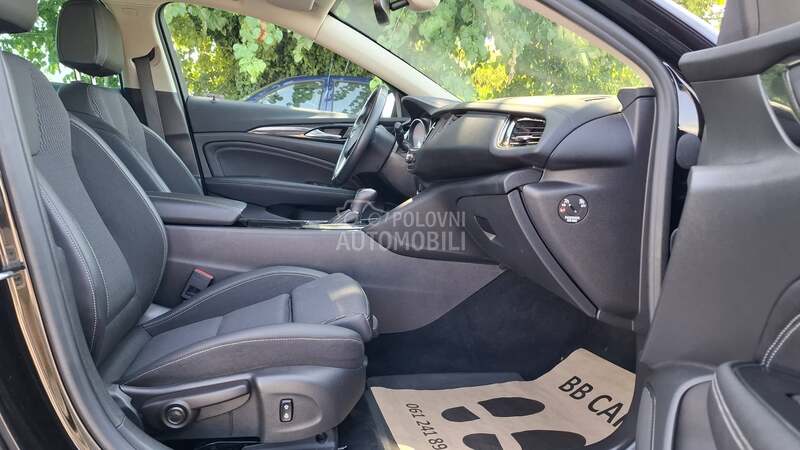 Opel Insignia P R E M I U M