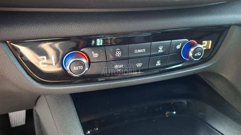 Opel Insignia P R E M I U M