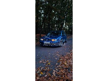 Volkswagen Golf 4 R32 look