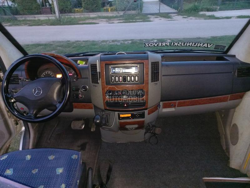 Mercedes Benz Sprinter
