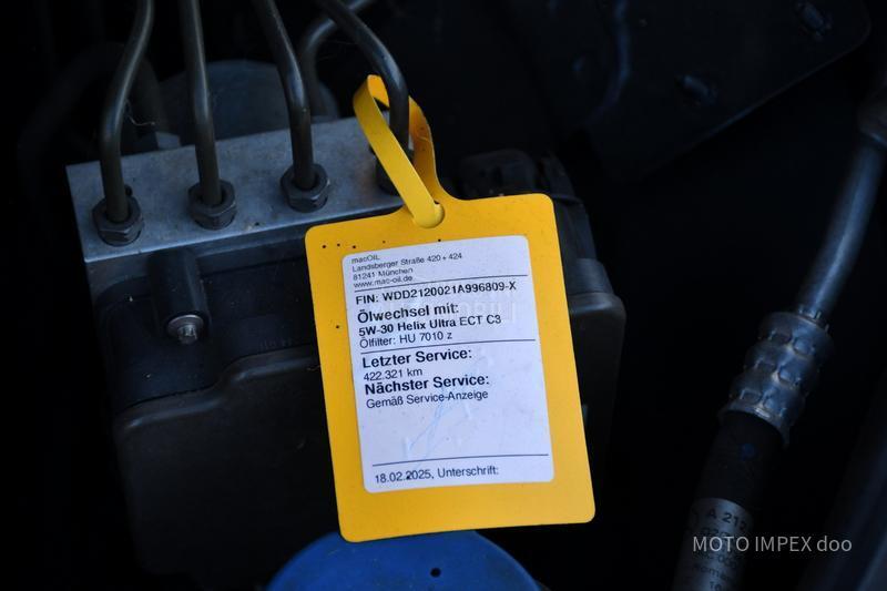 Mercedes Benz E 220 2.2CDI/AUT/NE PALI