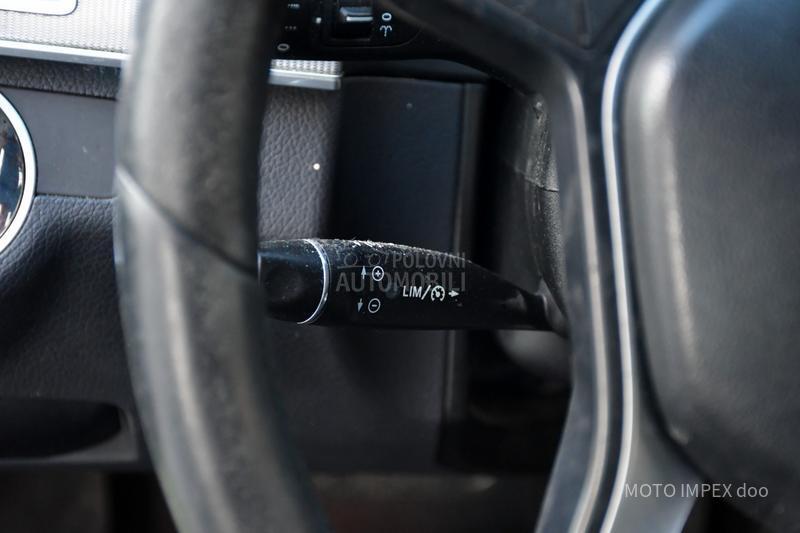 Mercedes Benz E 220 2.2CDI/AUT/NE PALI