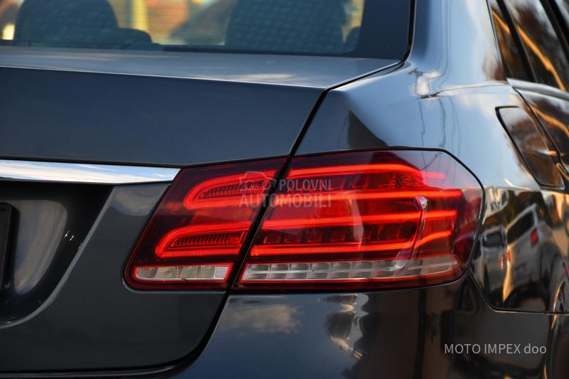 Mercedes Benz E 220 2.2CDI/AUT/NE PALI