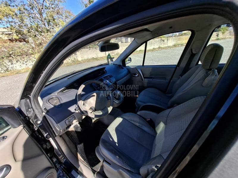 Renault Scenic 1.9Dci