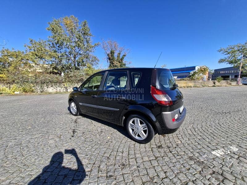 Renault Scenic 1.9Dci