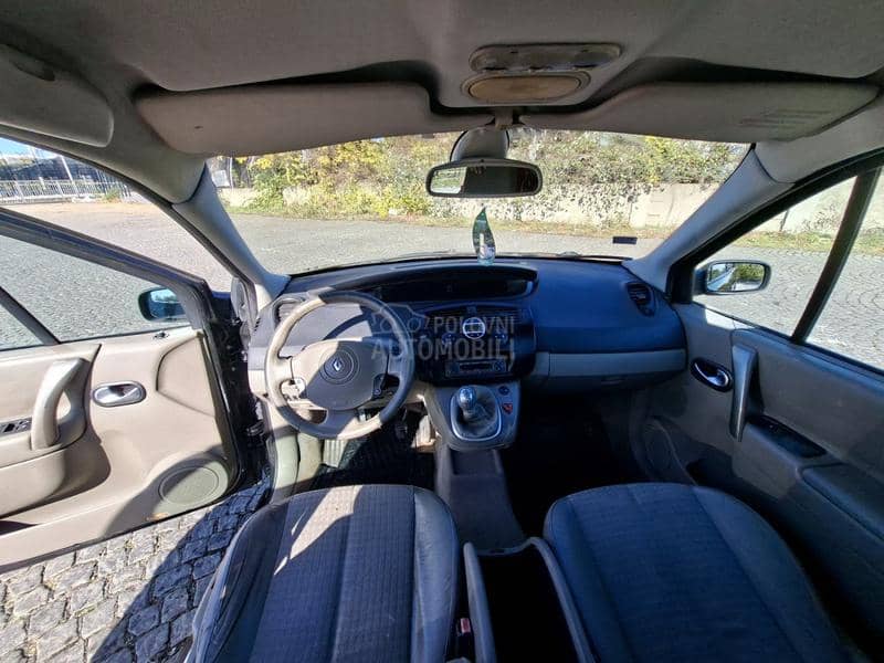 Renault Scenic 1.9Dci