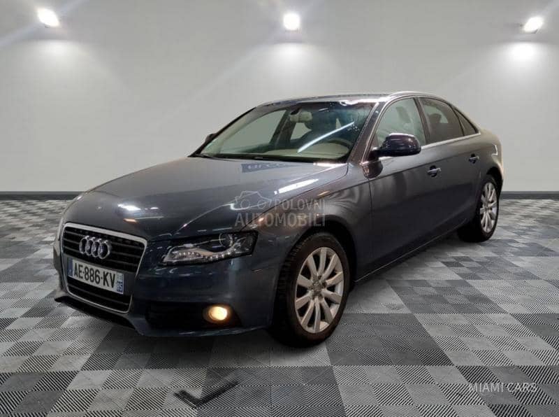 Audi A4 2.0 TDi/FUULL/AUT/