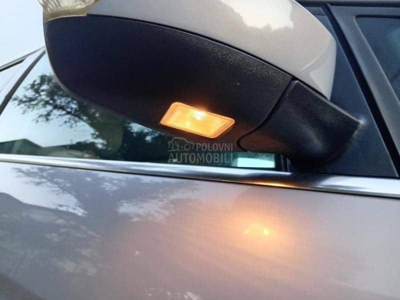 Ford Grand C-Max 1.6Hdi TITANIUM