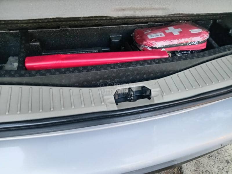 Ford Grand C-Max 1.6Hdi TITANIUM