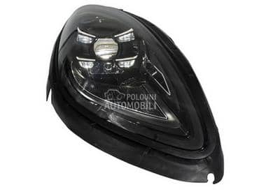 Full led farovi za Porsche Macan od 2018. do 2021. god.