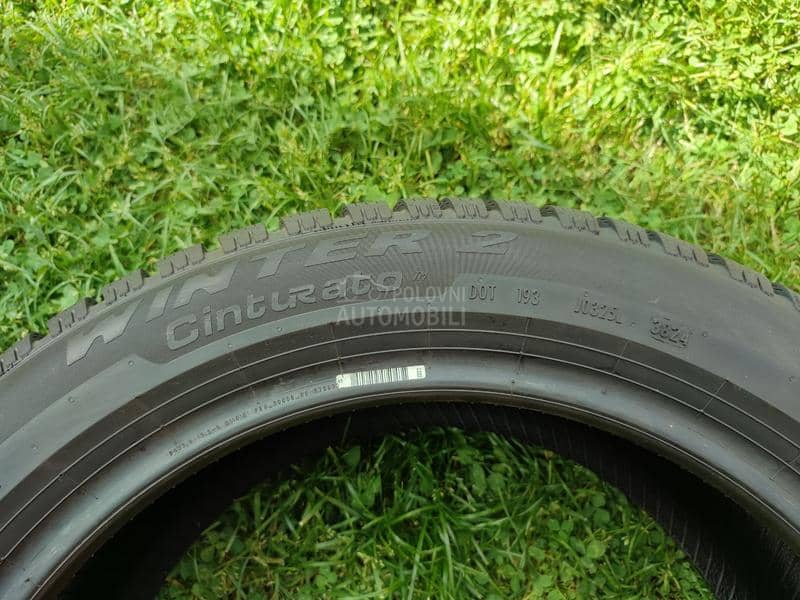 Pirelli 215/55 R17 Zimska
