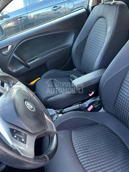 Alfa Romeo MiTo 1.6 mjet