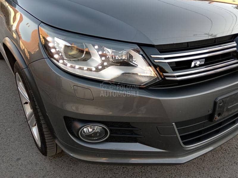 Volkswagen Tiguan R LINE N0V