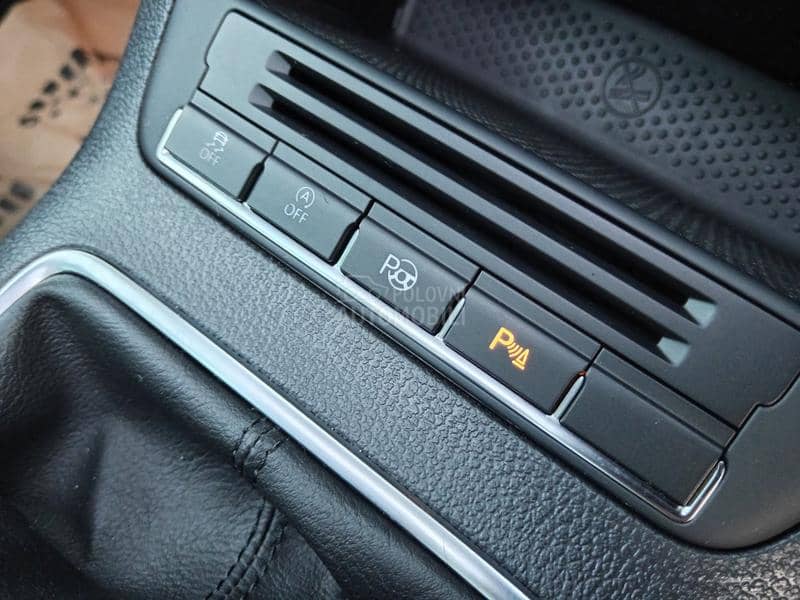 Volkswagen Tiguan R LINE N0V