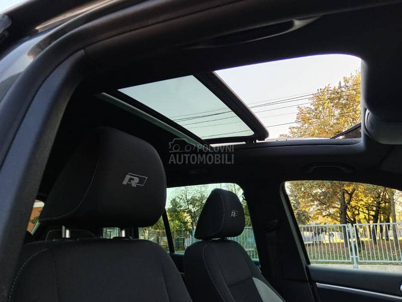 Volkswagen Tiguan R LINE N0V