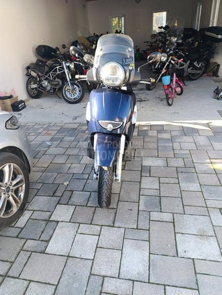 Aprilia Scarabeo 500