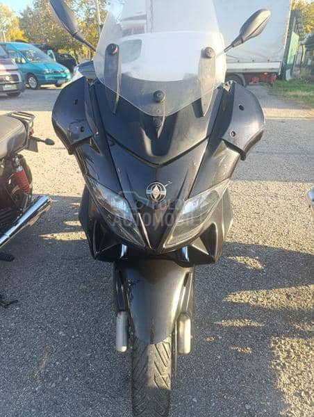 Gilera Nexus 300