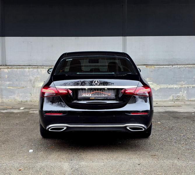 Mercedes Benz E 200 Premium