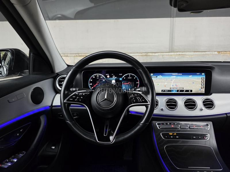 Mercedes Benz E 200 Premium