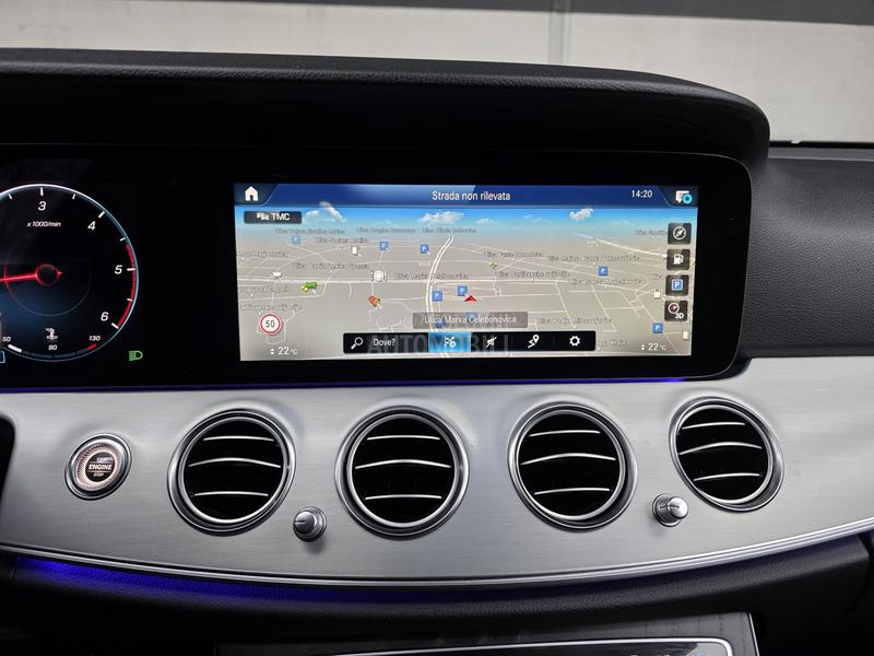 Mercedes Benz E 200 Premium