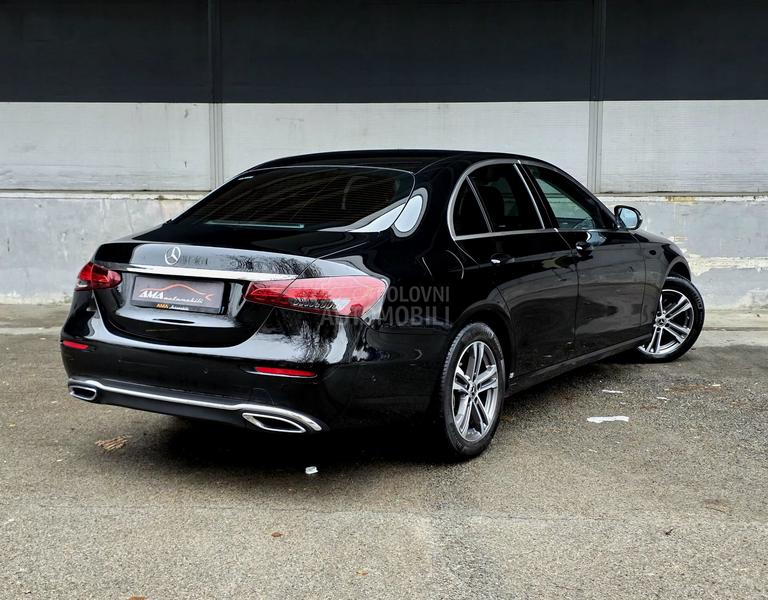 Mercedes Benz E 200 Premium