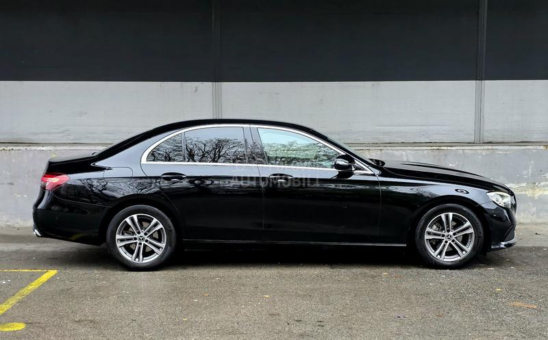 Mercedes Benz E 200 Premium