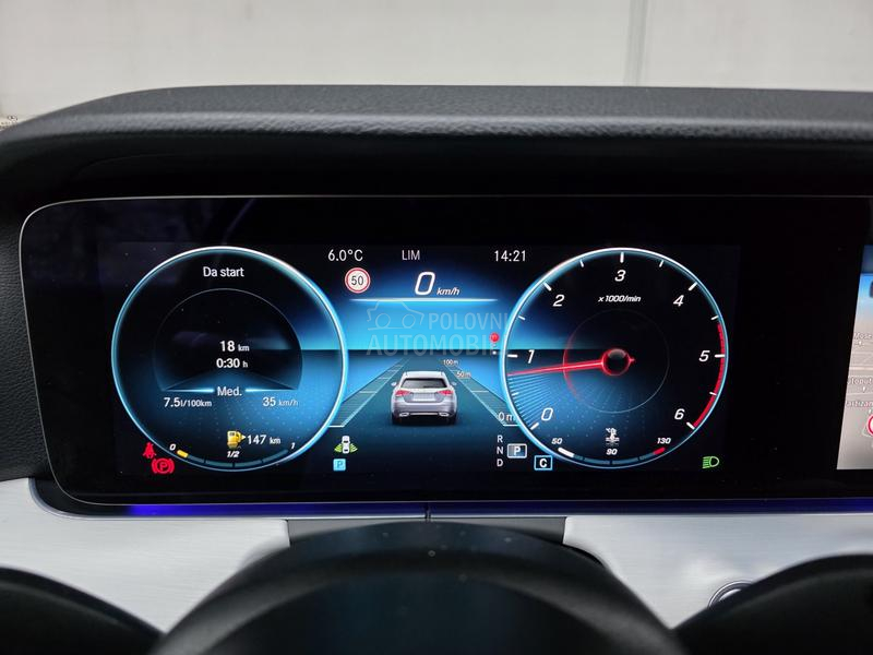 Mercedes Benz E 200 Premium