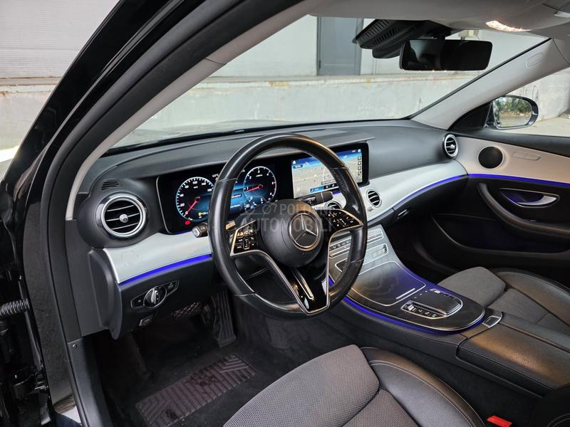 Mercedes Benz E 200 Premium