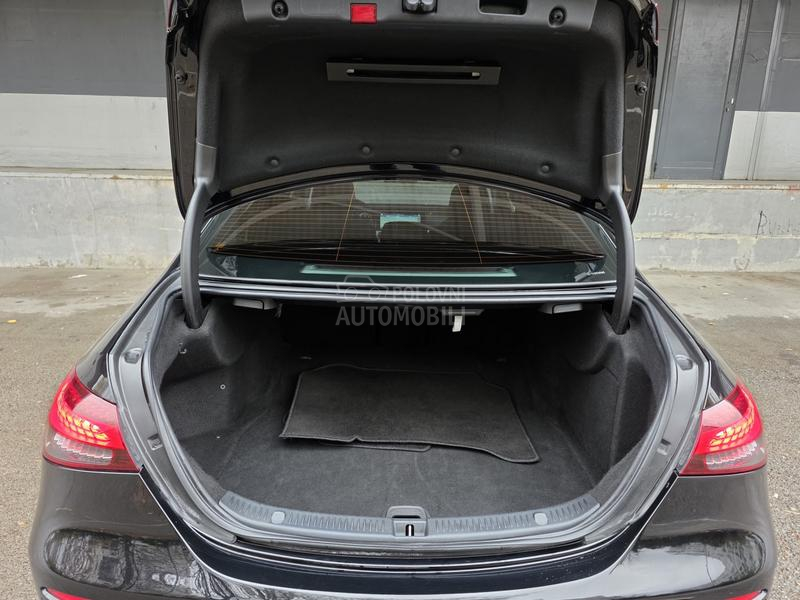 Mercedes Benz E 200 Premium