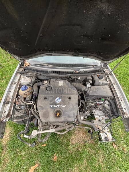 Polovni delovi za golf 4