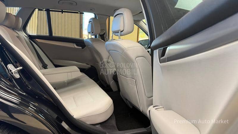 Mercedes Benz C 200 //2.2CDI/RESTY/AUT Mercedes Benz C 200 //2.2CDI/RESTY/AUT
