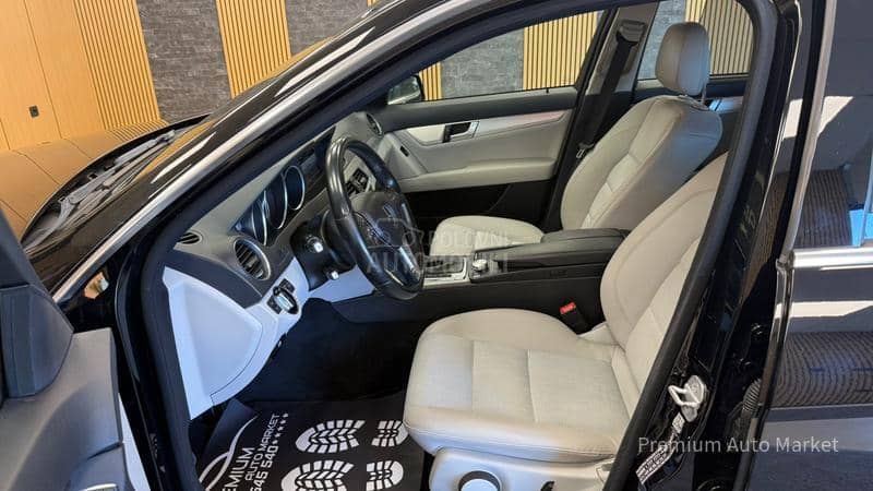 Mercedes Benz C 200 //2.2CDI/RESTY/AUT Mercedes Benz C 200 //2.2CDI/RESTY/AUT
