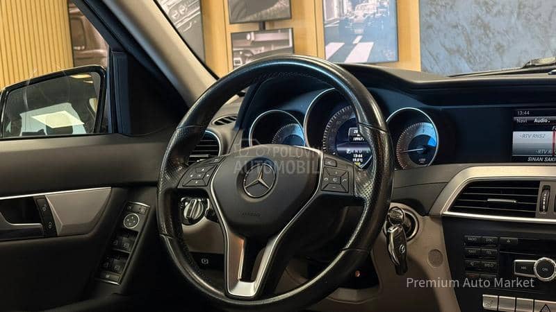 Mercedes Benz C 200 //2.2CDI/RESTY/AUT Mercedes Benz C 200 //2.2CDI/RESTY/AUT