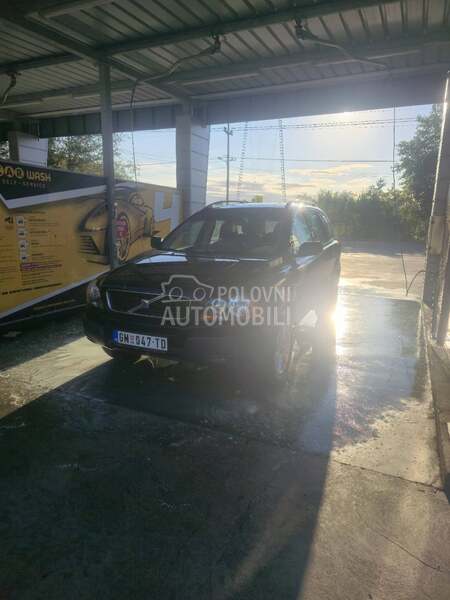 Volvo XC90 2.4 D5