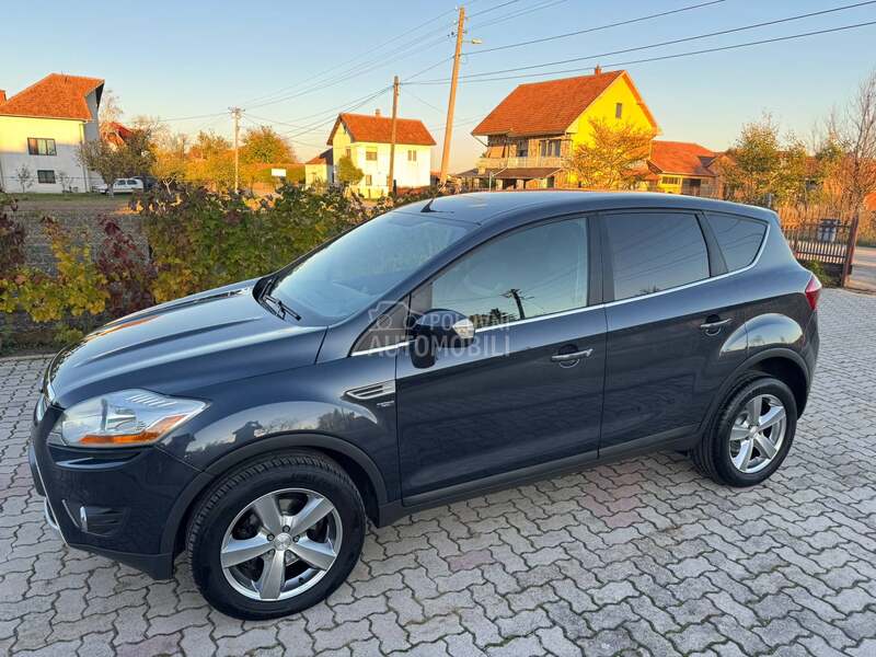 Ford Kuga 2.0 tdci 4x4 CH Ford Kuga 2.0 tdci 4x4 CH