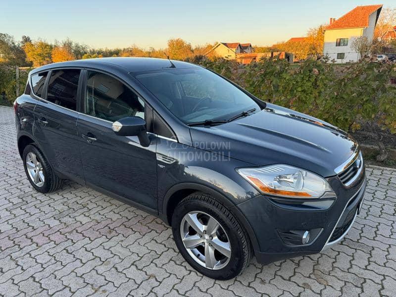 Ford Kuga 2.0 tdci 4x4 CH Ford Kuga 2.0 tdci 4x4 CH