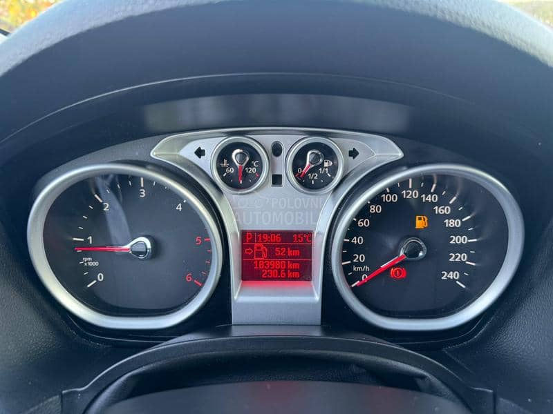 Ford Kuga 2.0 tdci 4x4 CH Ford Kuga 2.0 tdci 4x4 CH