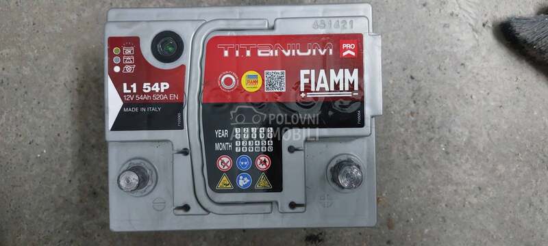 akumulator 54ah skoro nov