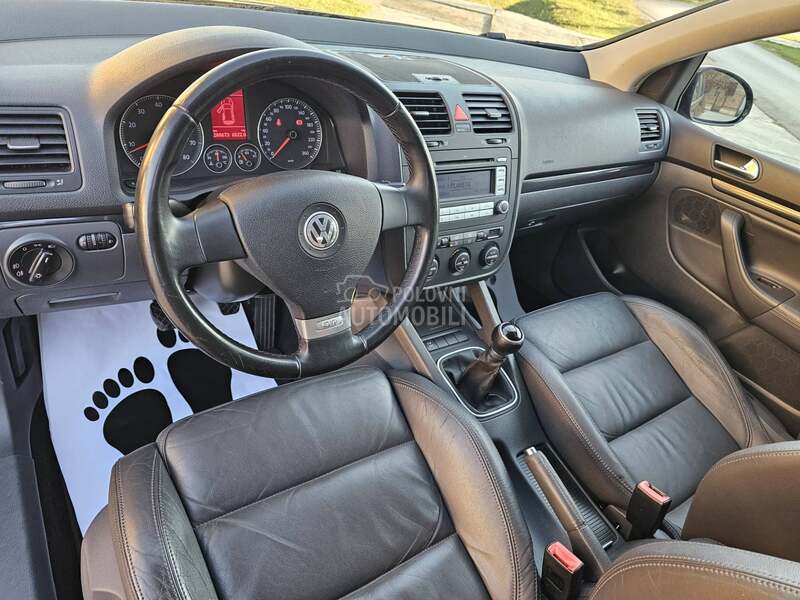 Volkswagen Golf 5 //GT