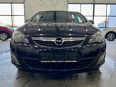 Opel Astra J 1.4 TURBO CH