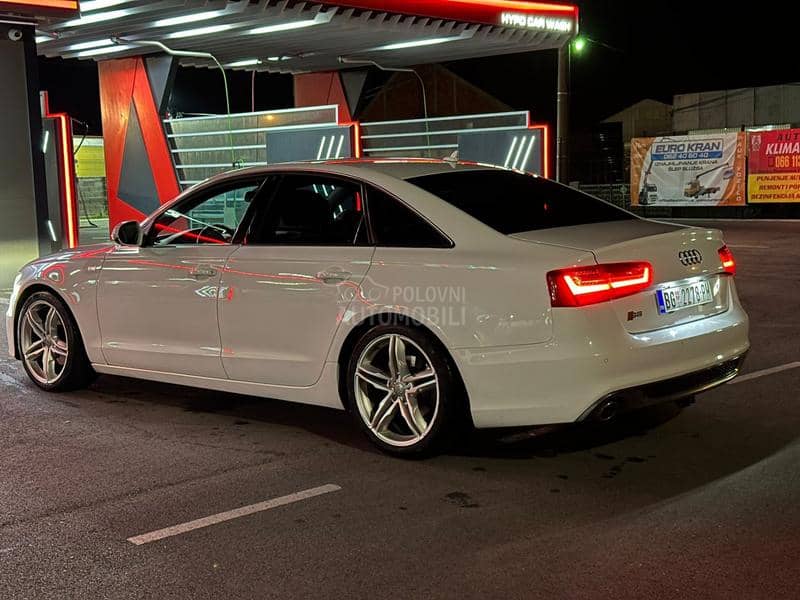 Audi A6 Matrix