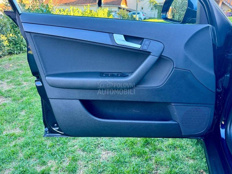 Audi A3 1.6TDI  LED 105K.S